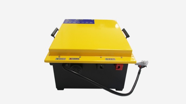 大型洗地機(jī)專(zhuān)用全裕智慧鋰電 24V240AH